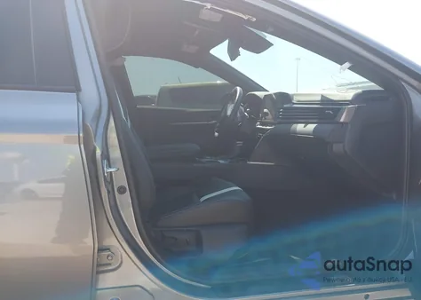 2025 Toyota Camry Se z USA, uszkodzony, nr VIN 4T1DAACK4SU505113